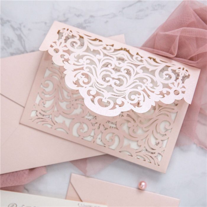 Faire-part mariage pochette dentelle